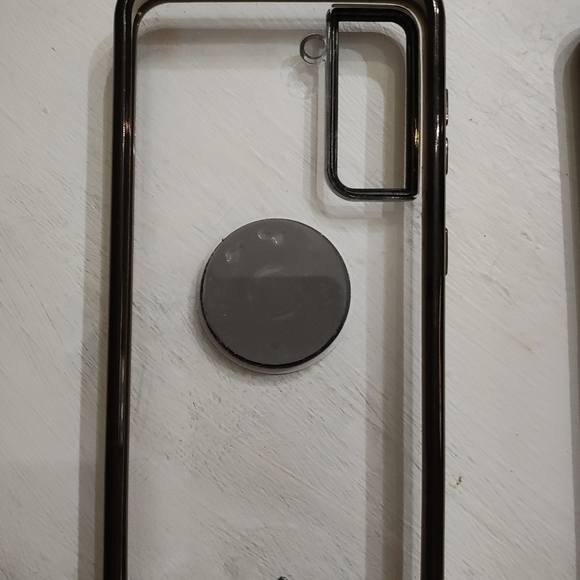 2 cases OtterBox and casetify both for Samsung Galaxy S21 $20 each - Picture 3 of 4